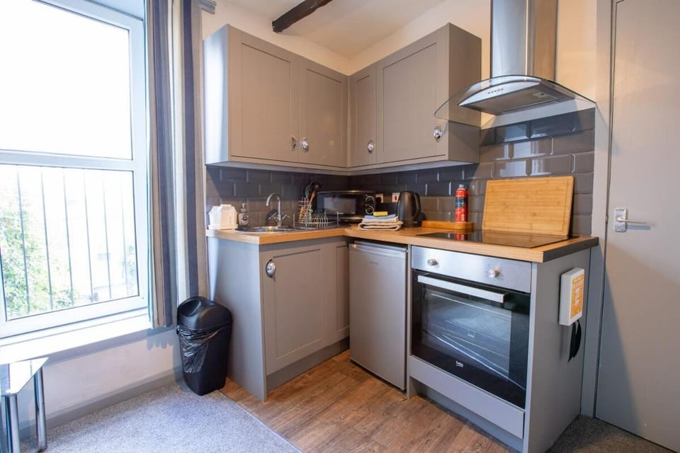 Quirky & Cosy Apartment in Brixham Centre, Devon Apartment in Brixham