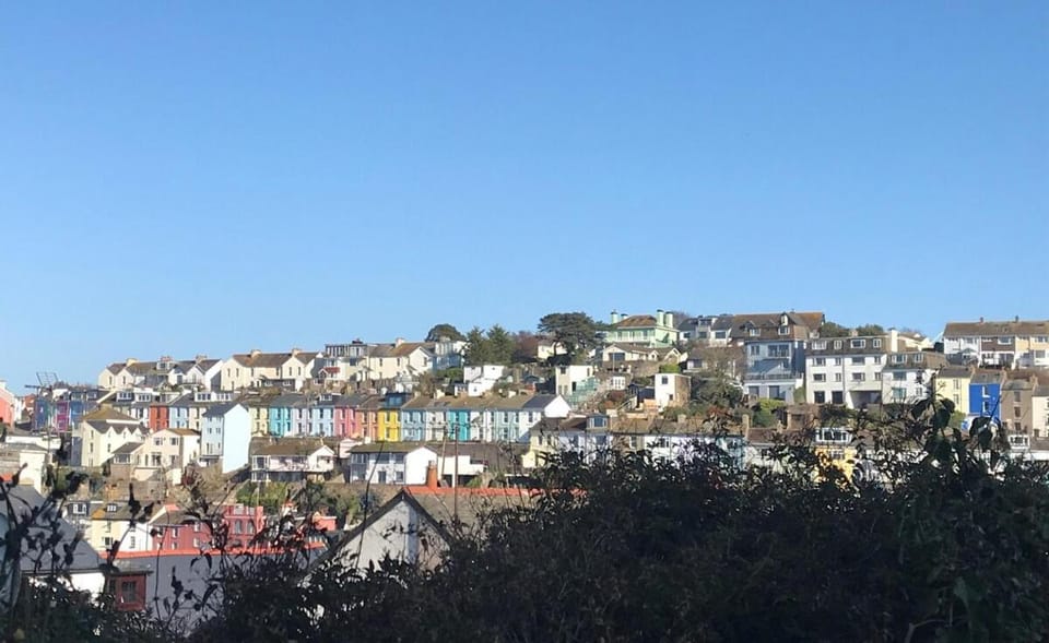 Quirky & Cosy Apartment in Brixham Centre, Devon Apartment in Brixham