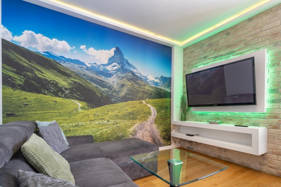 TV and multimedia, Living room