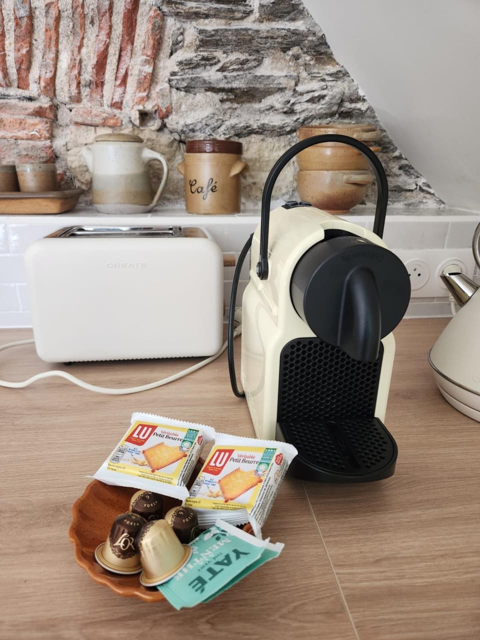 Coffee/tea facilities, Kitchen or kitchenette, Food and drinks, Breakfast, toaster