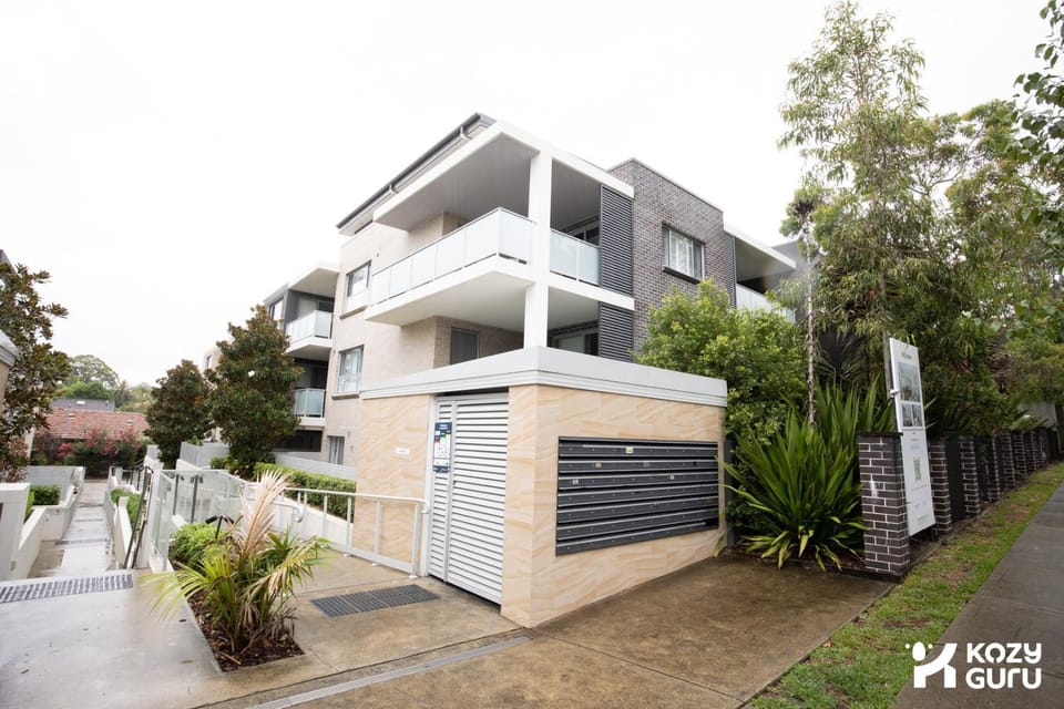 KozyGuru | Epping | Stylish 1 Bedroom Apartment Apartment in Sydney