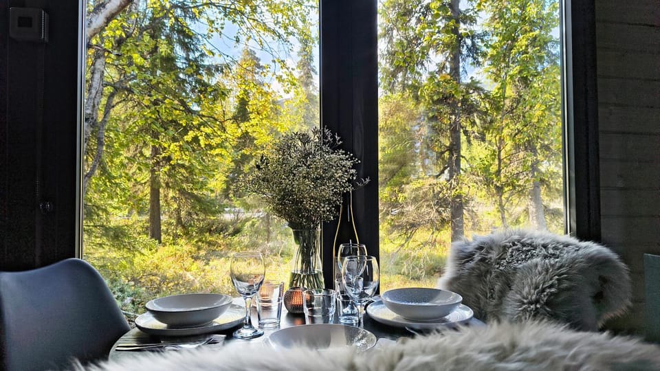 Spring, Day, Natural landscape, Dining area