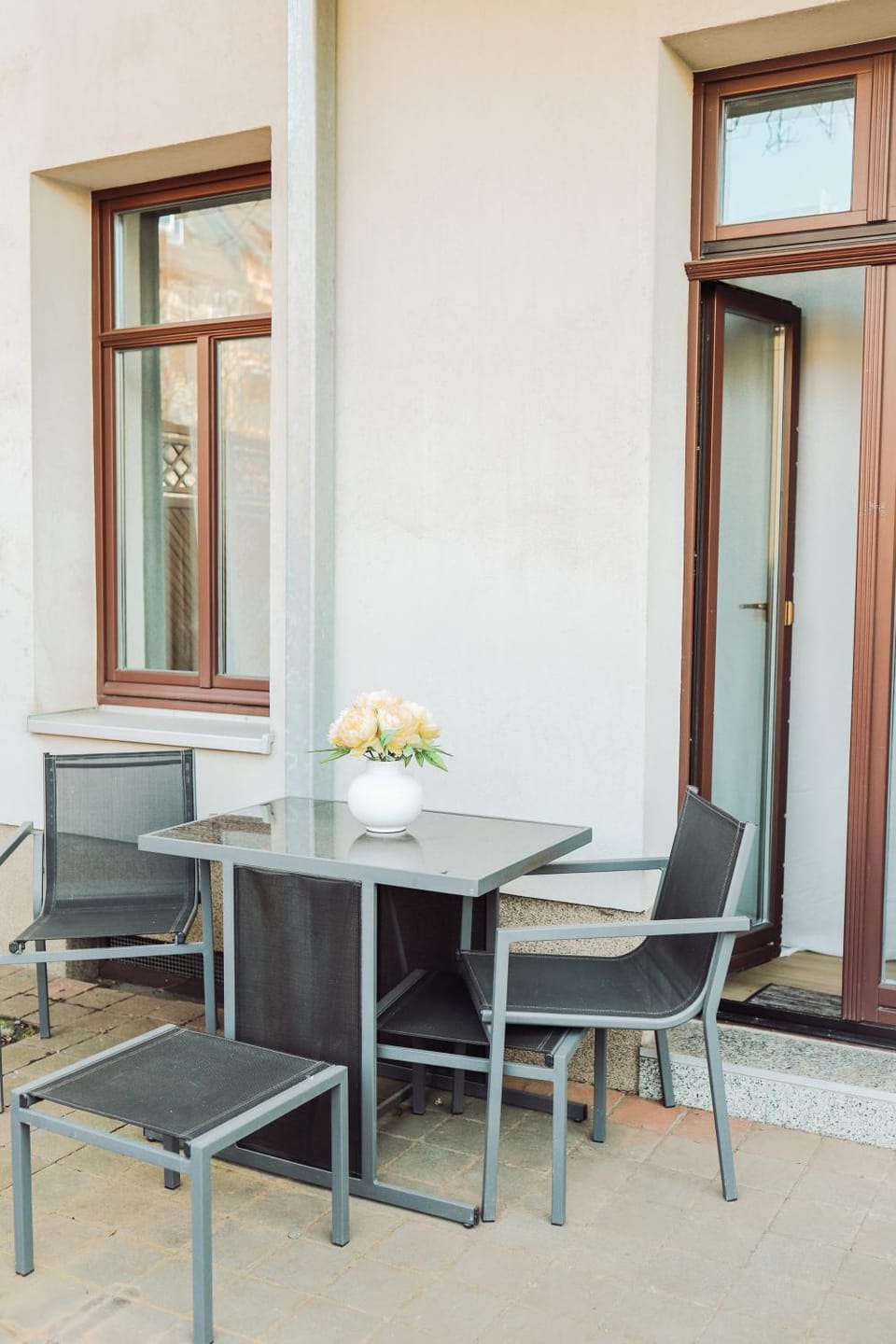Patio, View (from property/room), Balcony/Terrace, Living room, Seating area, Dining area