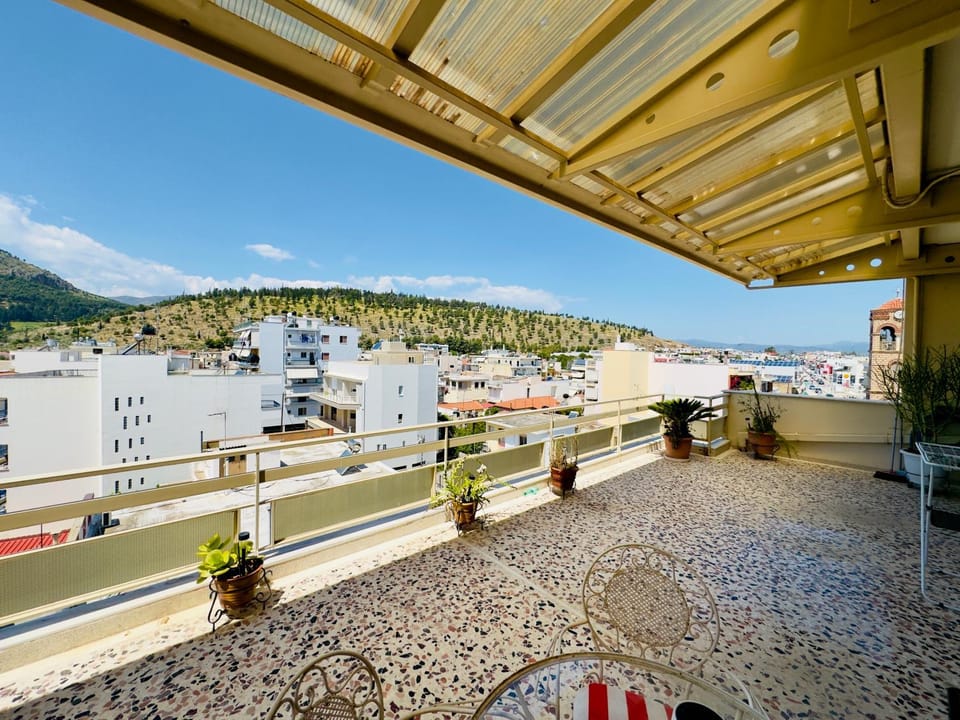 Patio, Natural landscape, Balcony/Terrace, Mountain view
