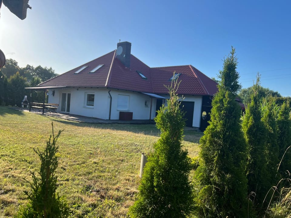Property building, Natural landscape, Garden