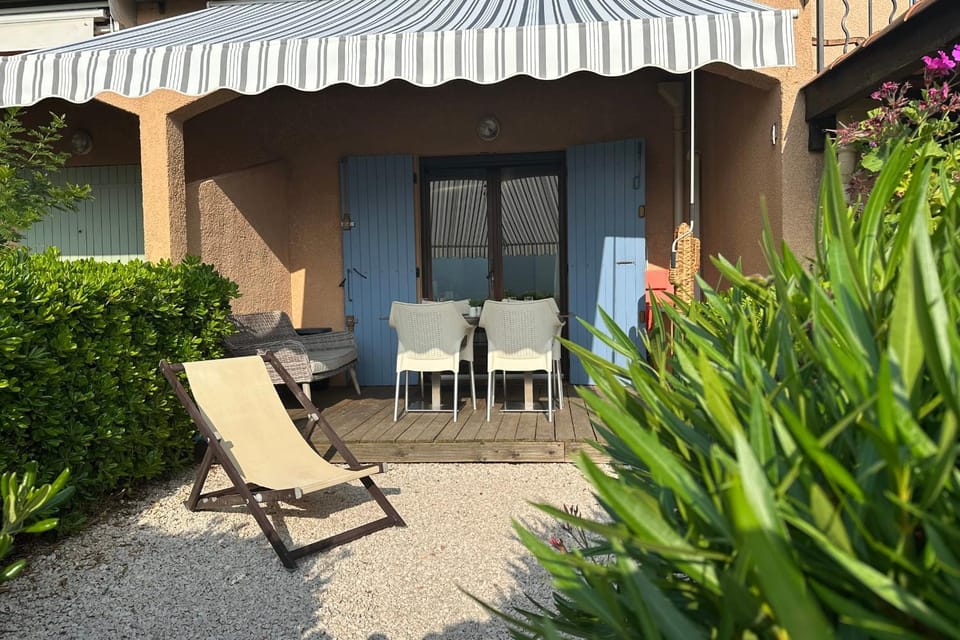 Saint-Clair Magnificent apartment with sea view Apartment in Le Lavandou