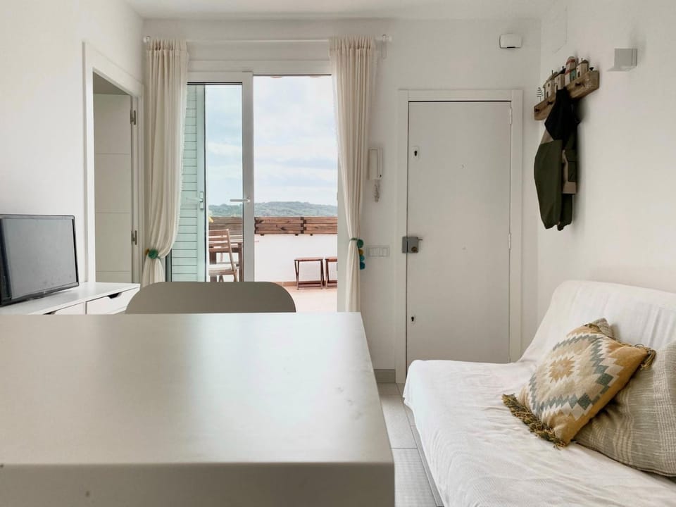 Balcony/Terrace, Photo of the whole room