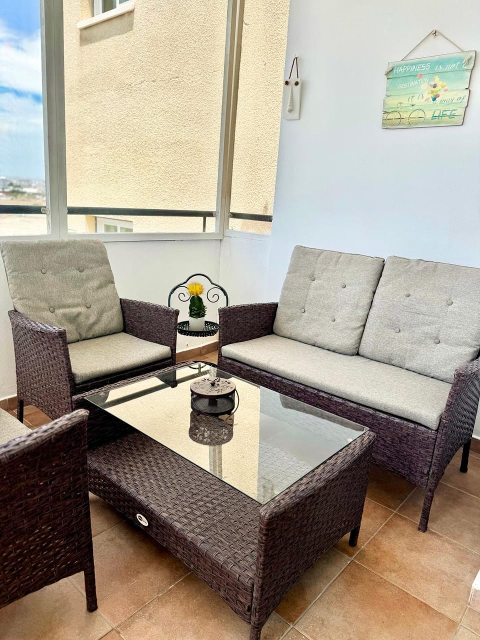 STAY Sea and Salt Lake Panoramic View Apt Apartment in Larnaca