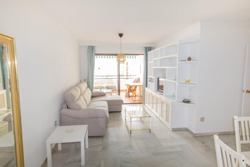 Carihuela Playa 1D By IVI Real Estate Apartment in Torremolinos