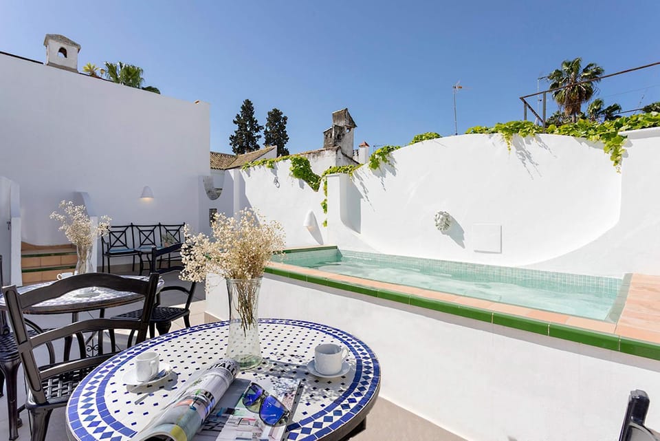 Balcony/Terrace, Swimming pool
