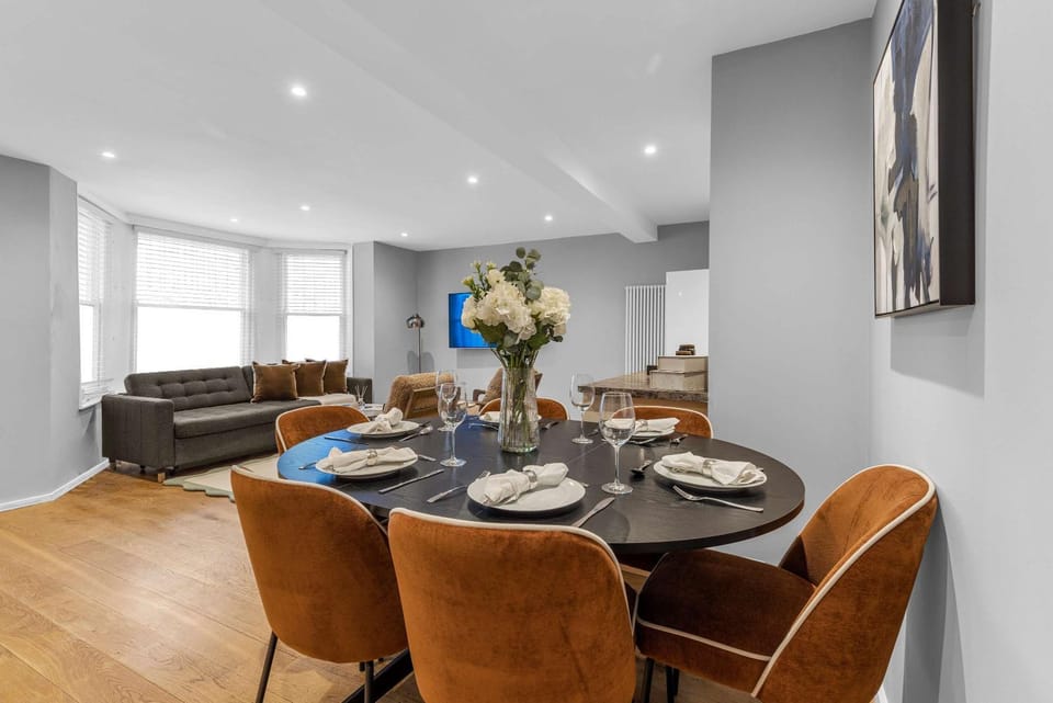 The Notting Hill Hideout Apartment in City of Westminster