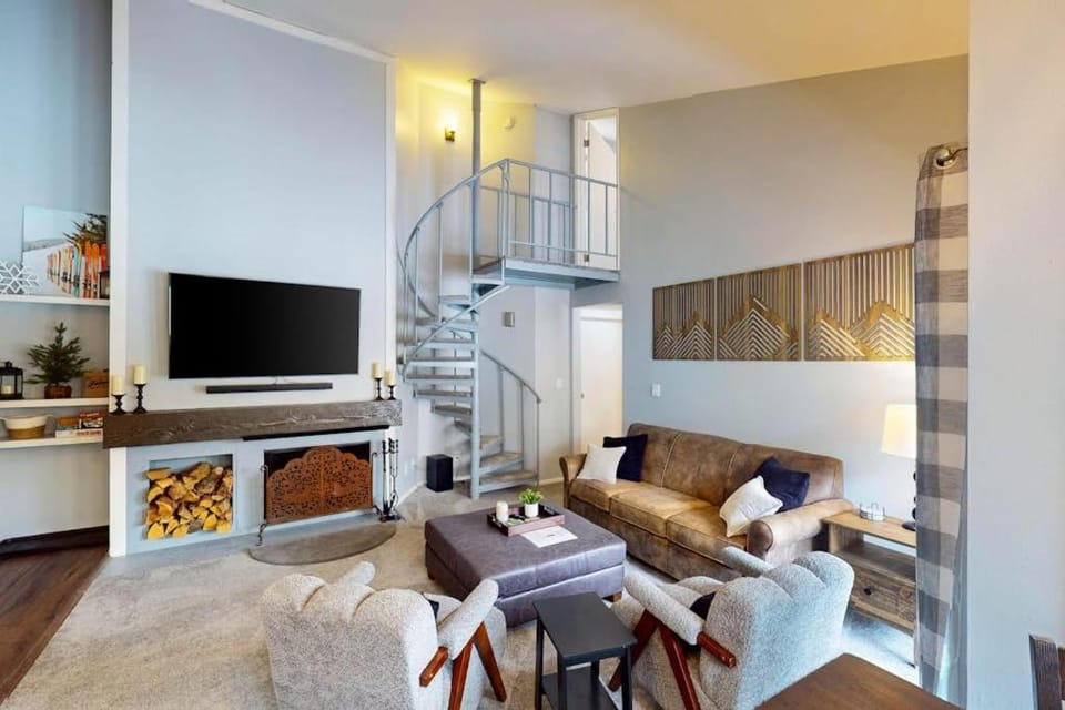 Flying Dutchman - Snow Owl Condo Apartment in Keystone