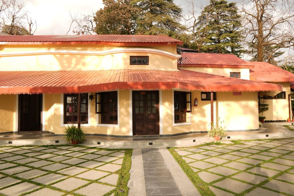 Property building, Garden, Garden view