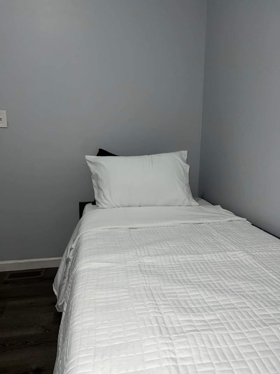 Comfy Fairmount Apartment in East Orange