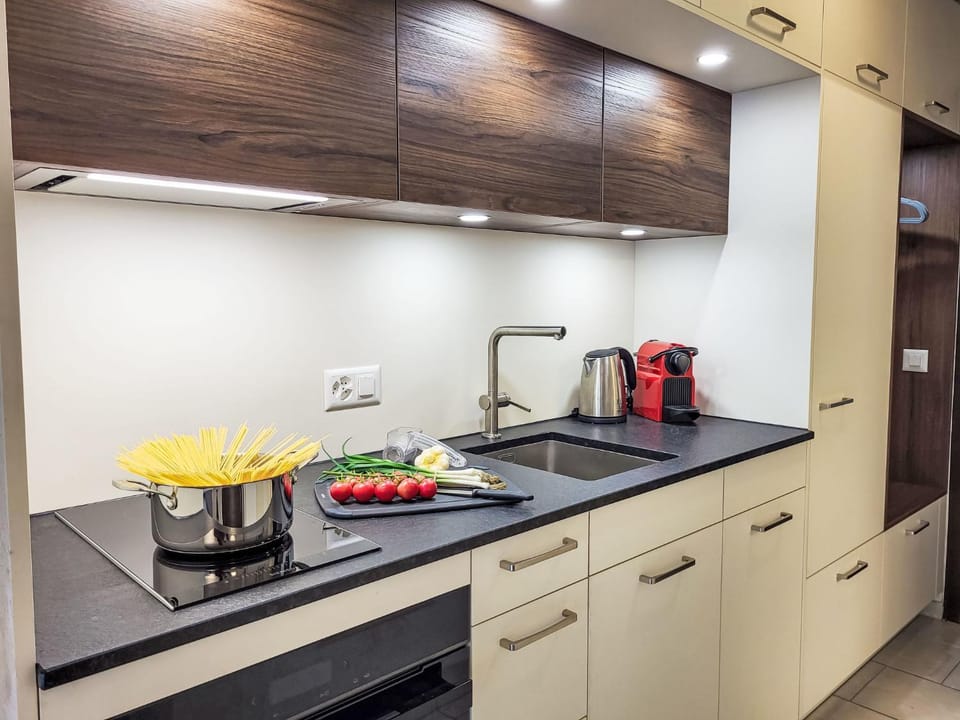 Kitchen or kitchenette