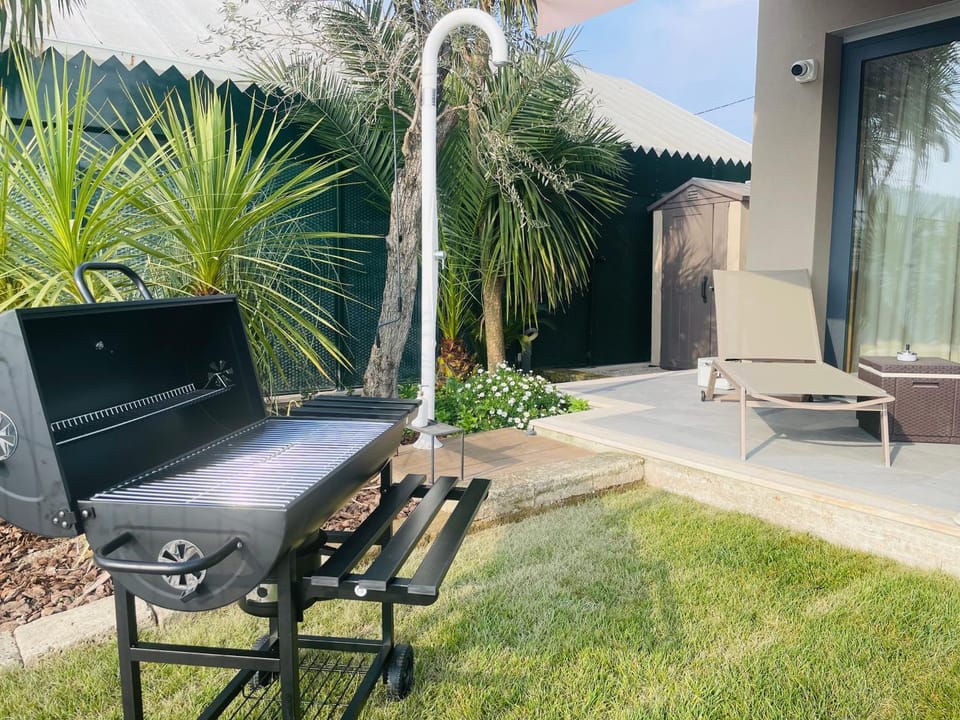 BBQ facilities, Garden, sunbed