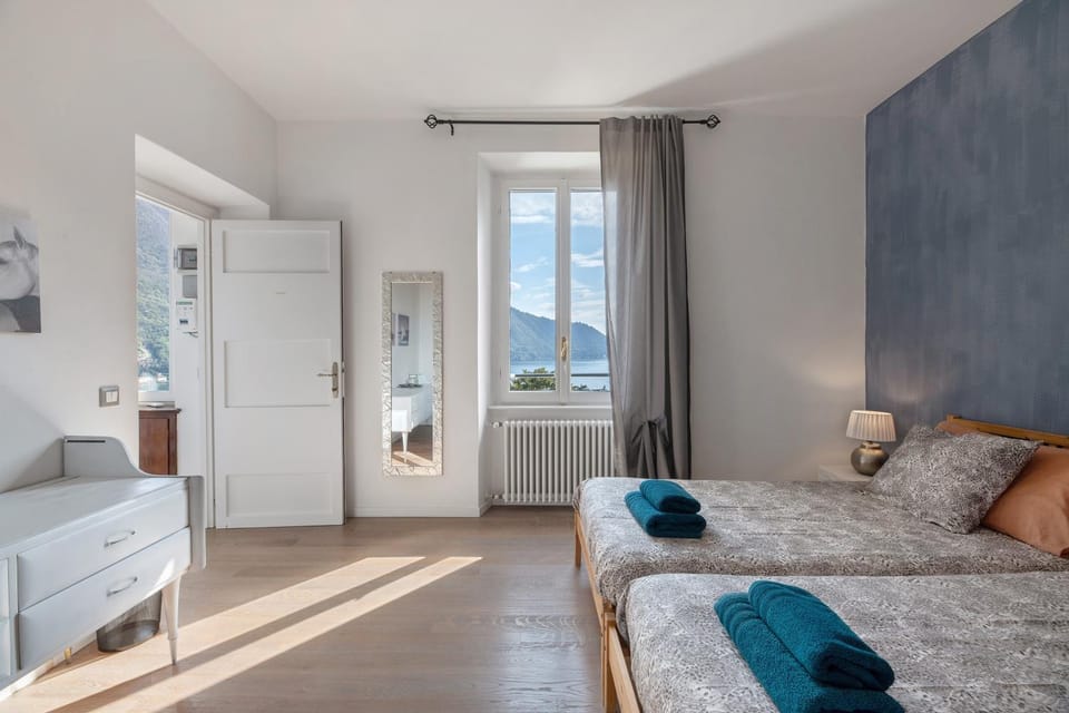 Property building, Living room, Bedroom