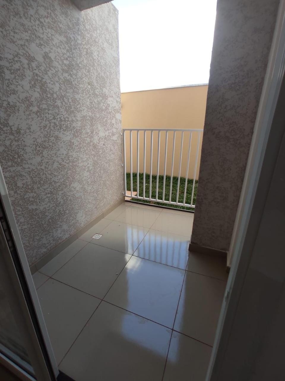 Apto Novo com Ar e Wi-Fi Perto da UFU Monte Carmelo Apartment in State of Goiás