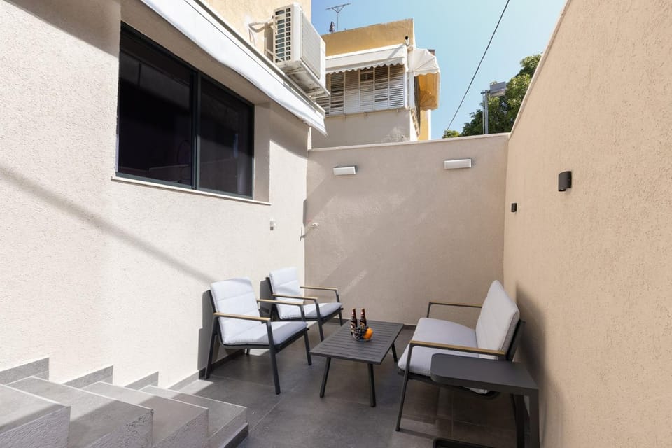 Chic & Quiet Studio in Hakerem by TLV2RENT Apartment in Tel Aviv-Yafo