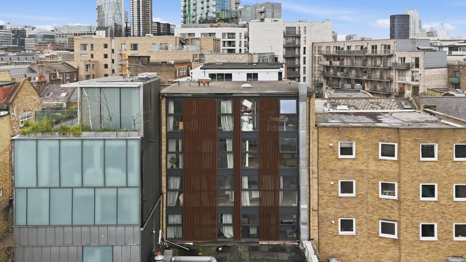 Property building, Day