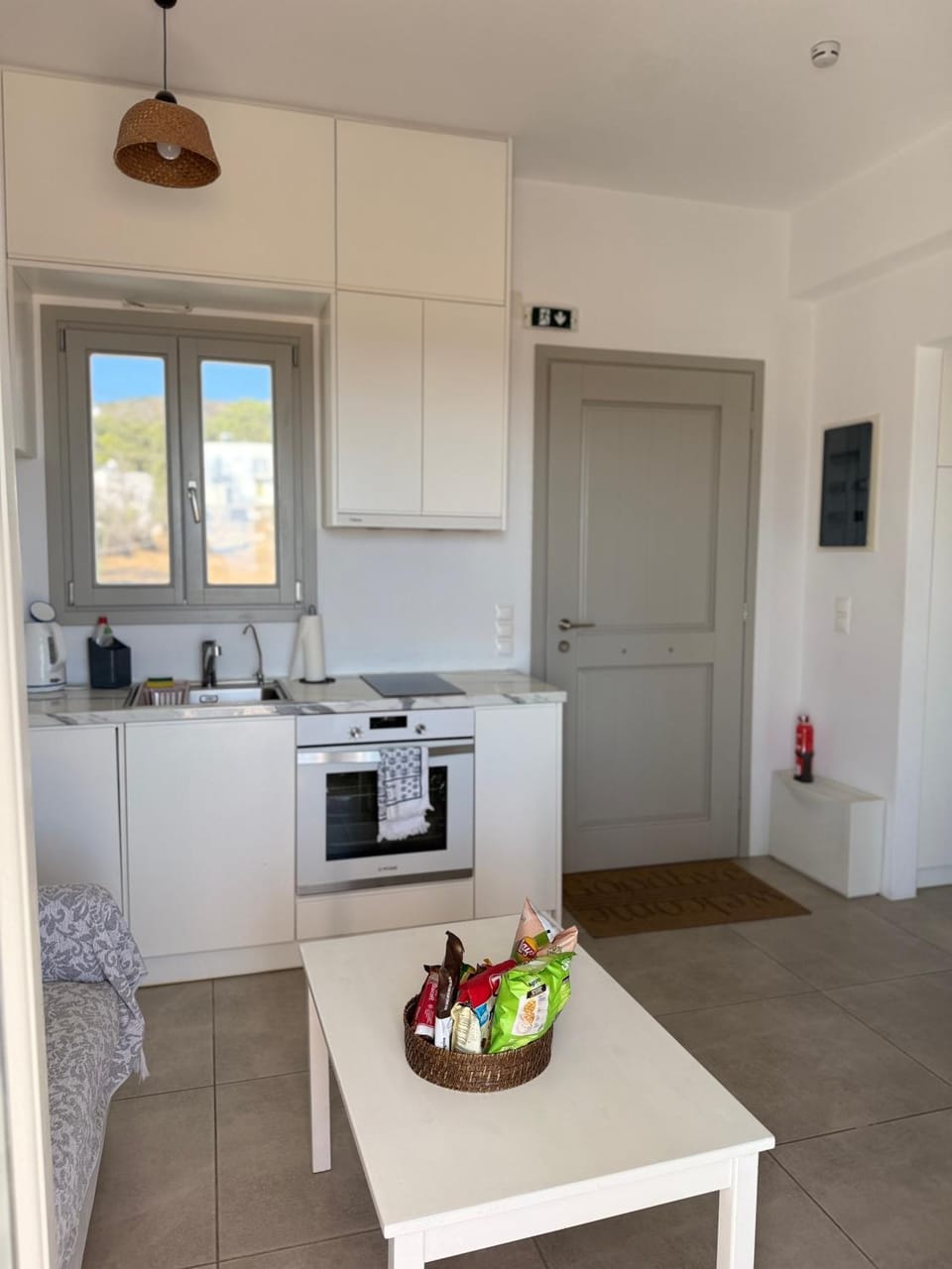 Lizzy's Escape 1st floor House in Paros