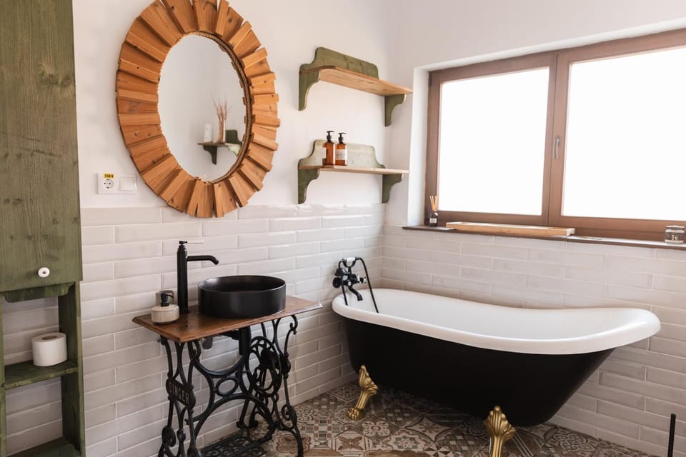 Bathroom, Bath