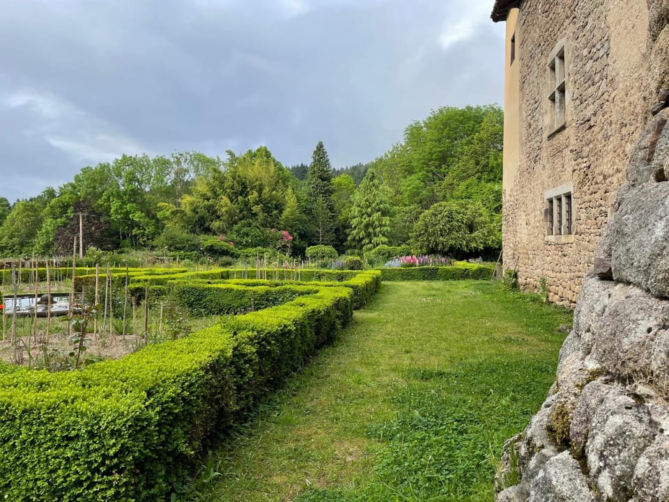 Property building, Garden