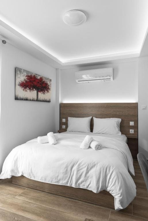 Bed, Bedroom, air conditioner