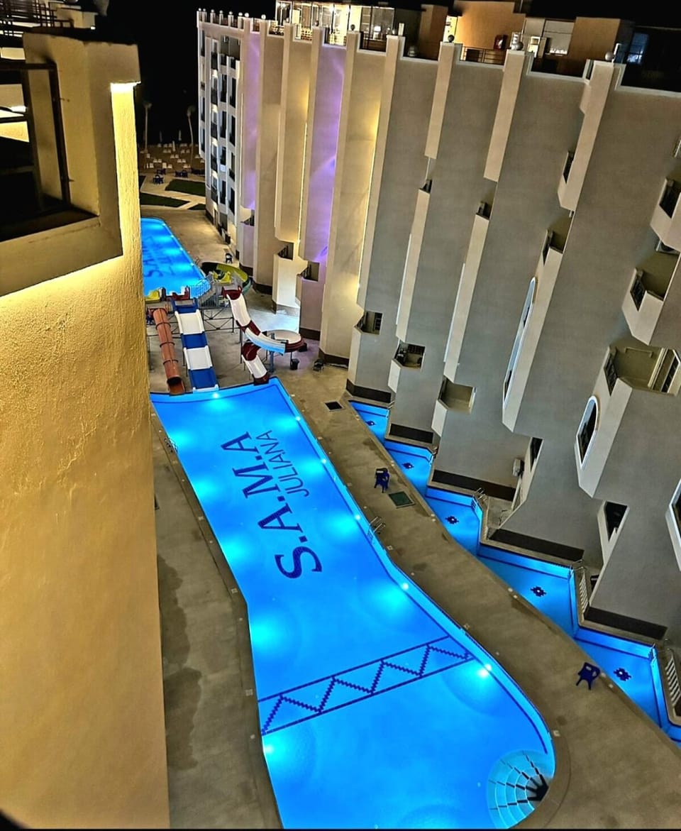 Seaview 2 Bedroom Private Deluxe Condo at Juliana Beach Resort B2-09 Apartment hotel in Hurghada