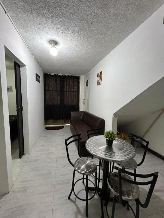 Habitación cerca al aeropuerto Apartment in Bogota