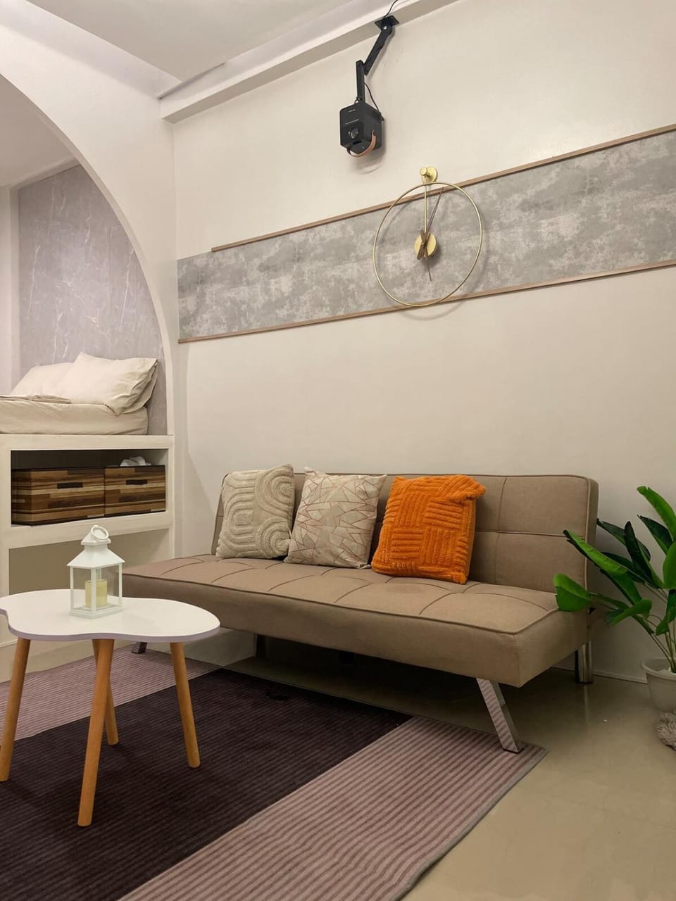 Modern Home in Pampanga with Parking - near SM Clark & Clark International Airport House in Angeles
