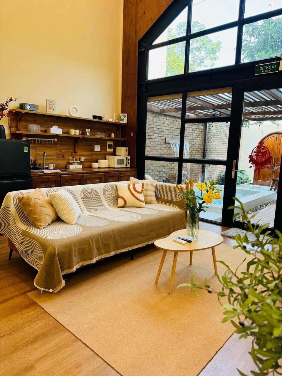 Living room, Seating area