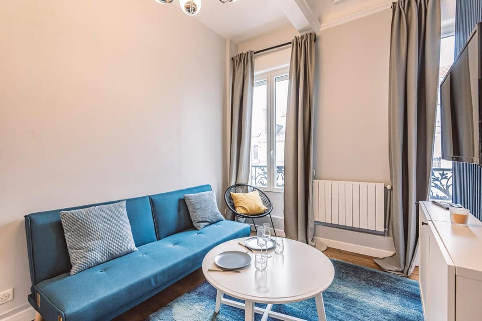 Le Méditerranéen, face à la Cathédrale - 2D Apartment in Reims