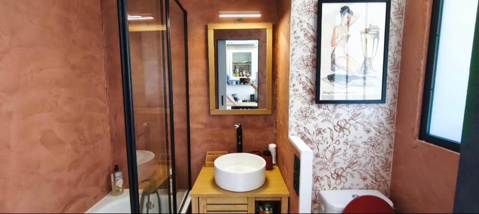 Toilet, Bathroom
