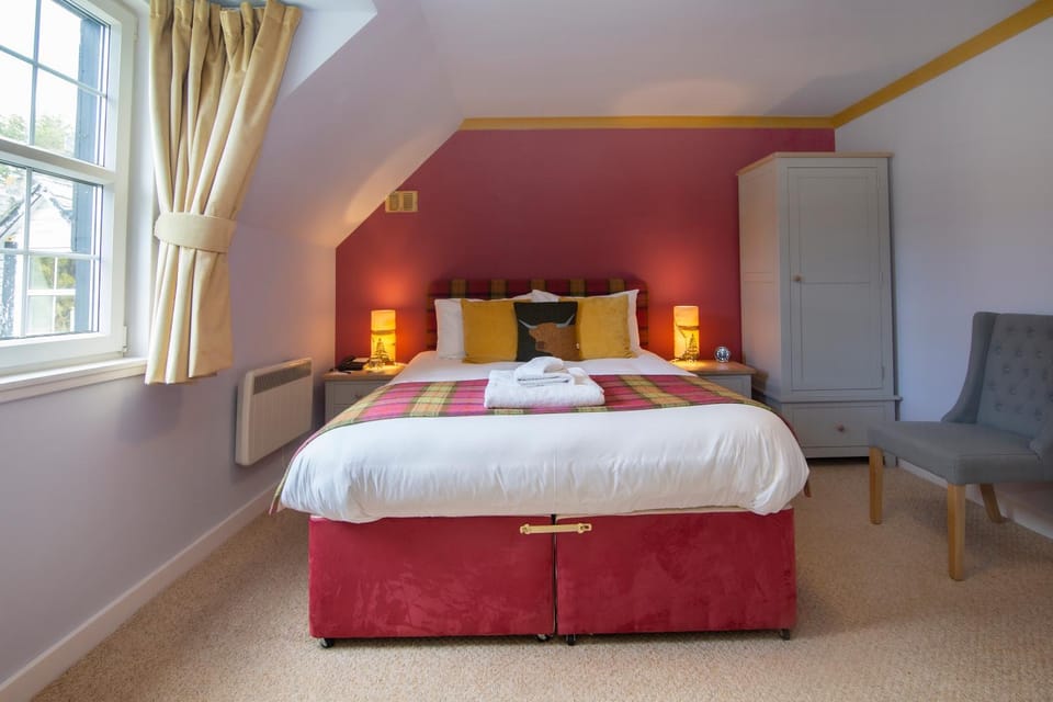 Bedroom, wardrobe