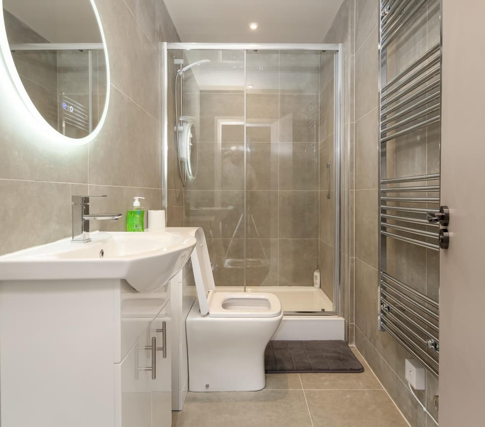 Shower, Bathroom