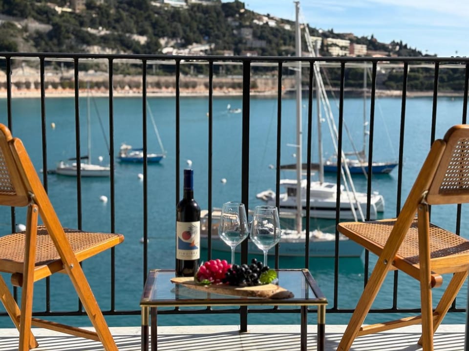 View (from property/room), Balcony/Terrace, Mountain view, Sea view