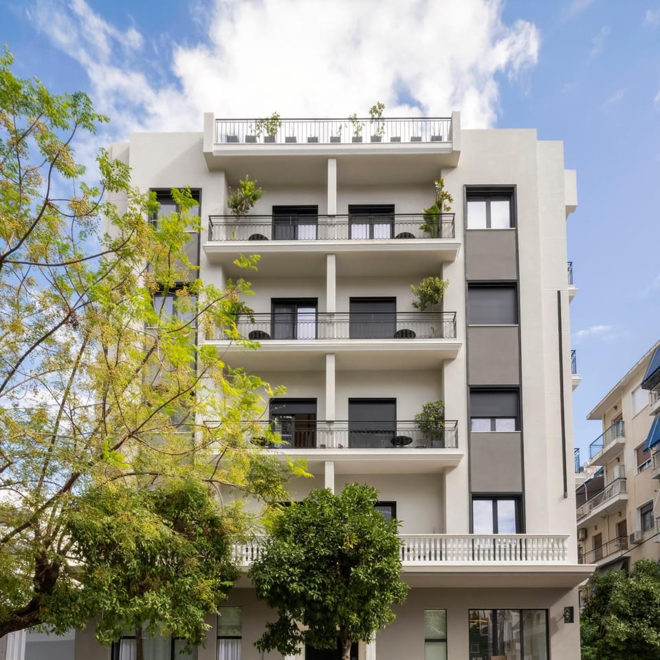 Property building, Day