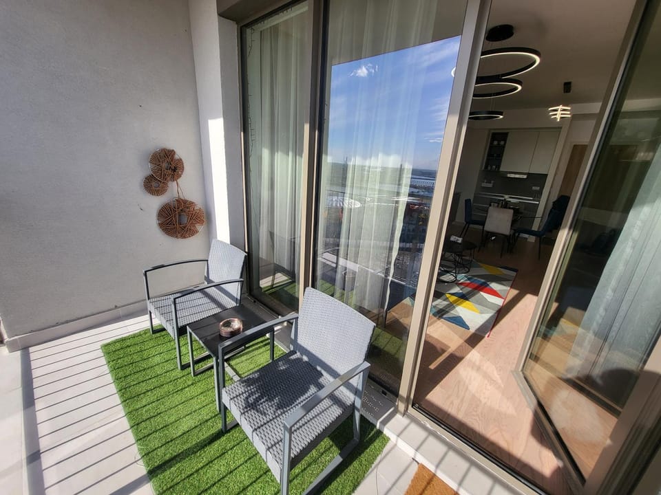 Day, View (from property/room), Balcony/Terrace, Seating area