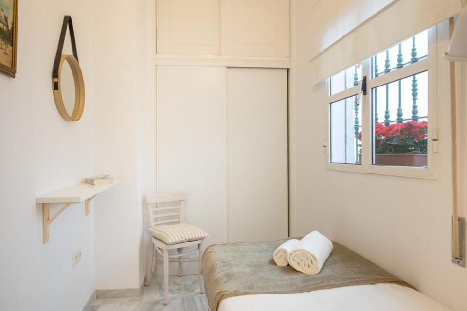 Archeros Deluxe Suite by Valcambre Apartment in Seville