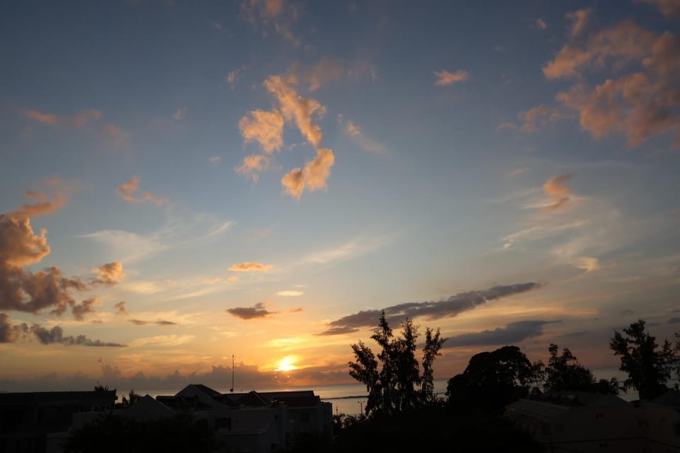 View (from property/room), Sea view, Sunset