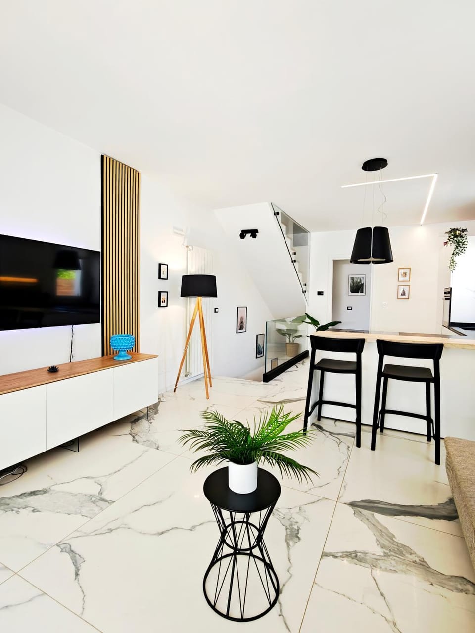 Marea Private Villa - Contemporary Boutique Stay Villa in Palermo