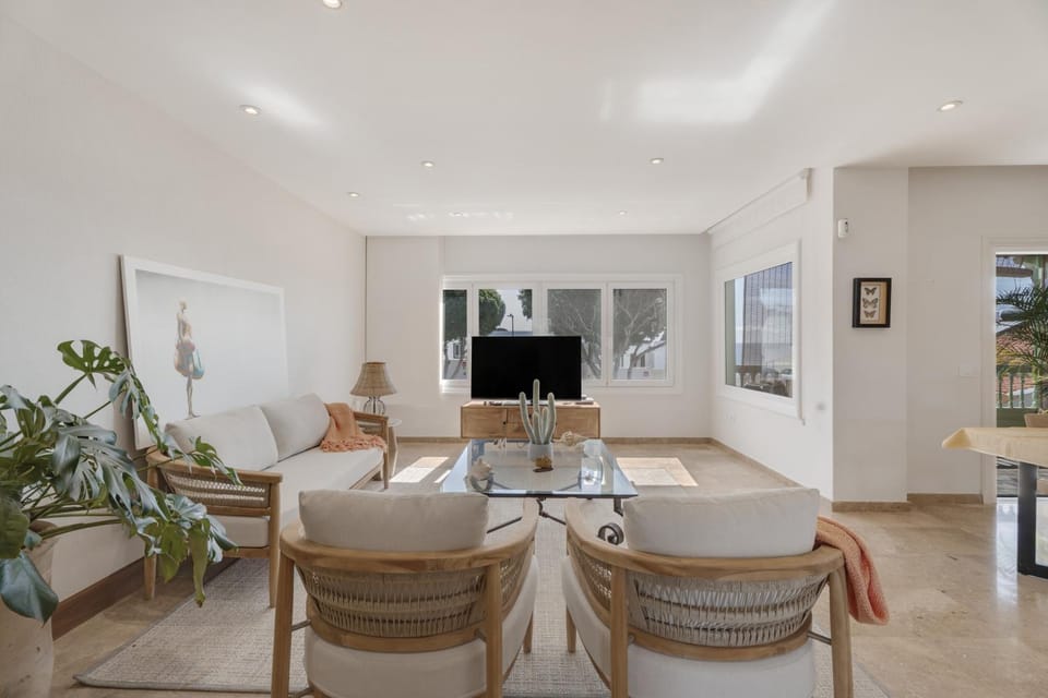 Property building, Living room