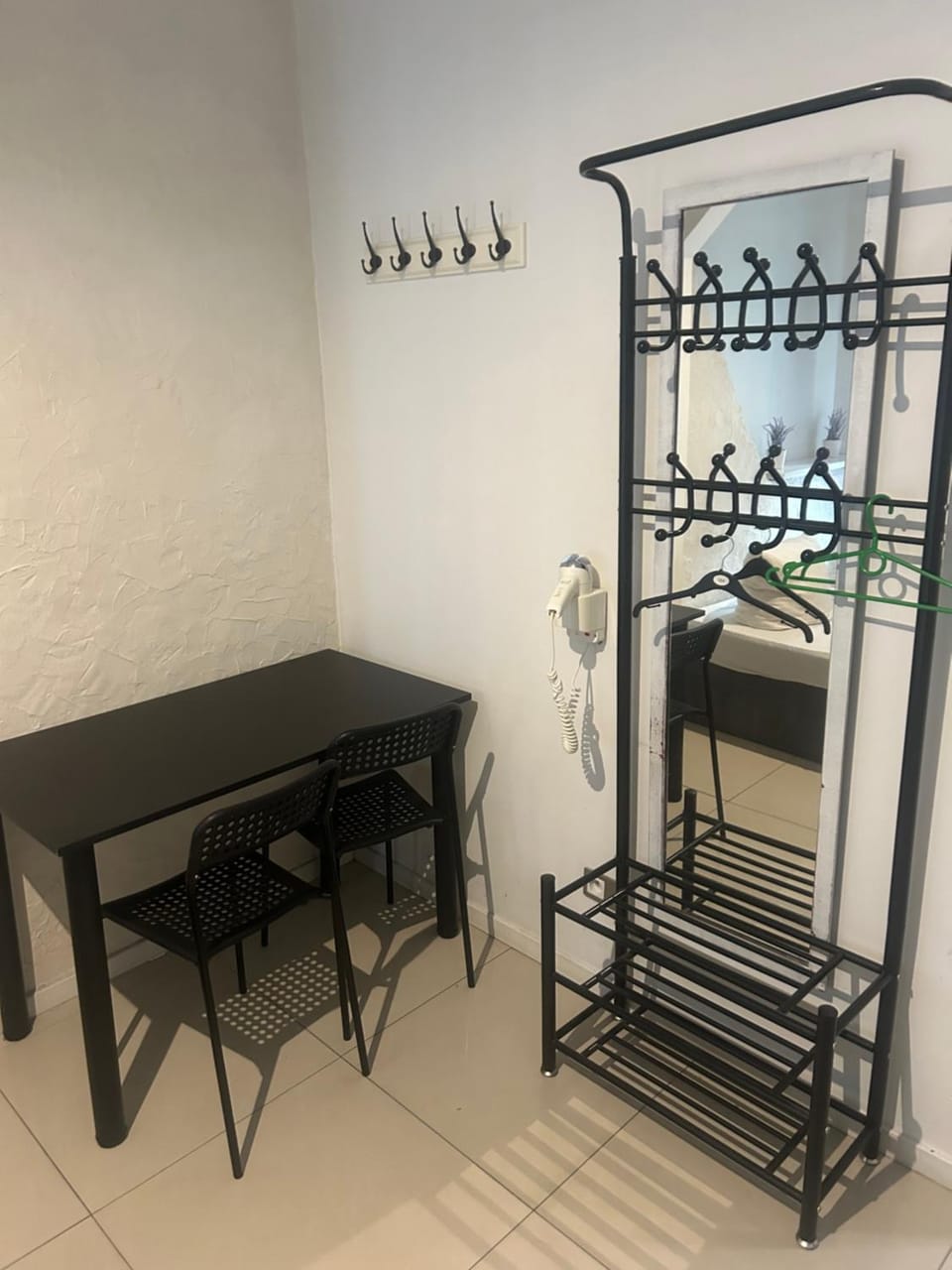 Wilcza double room small Apartment by best price City Center Apartment in Warsaw