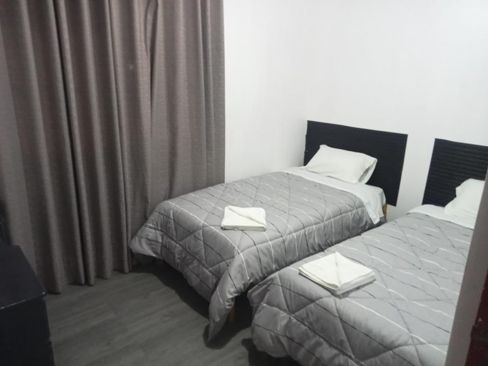 Habitación 02 CAMAS 1C Apartment in Callao Region, Peru