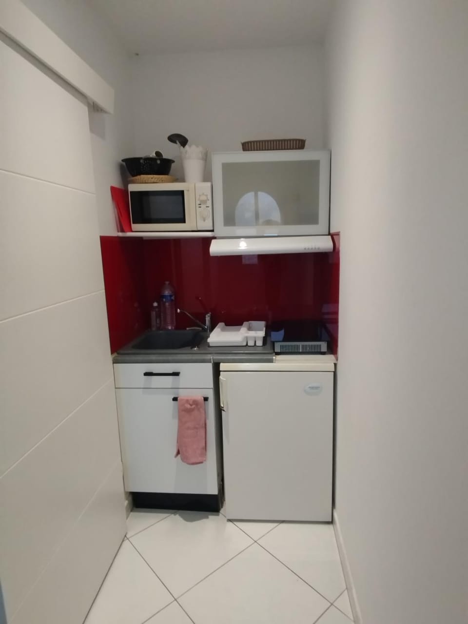 Rose Apartment in Île-de-France