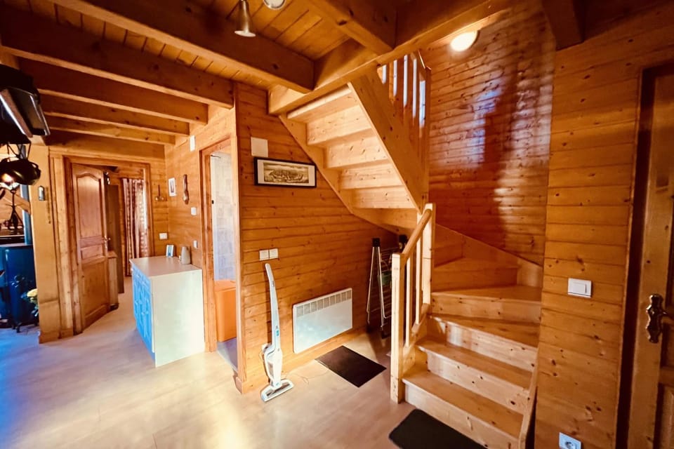 BEAUTIFUL CHALET in nature near Gerardmer! Chalet in Gérardmer