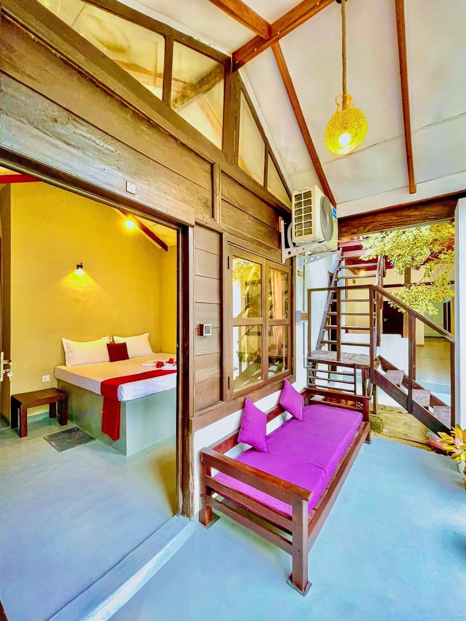 Photo of the whole room, Bedroom