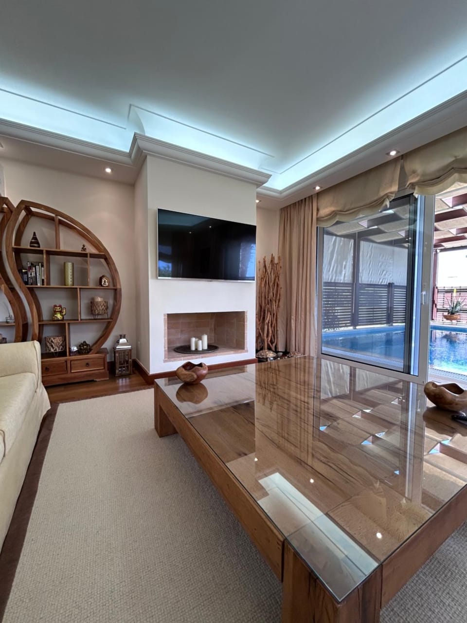 Living room, Seating area, Swimming pool
