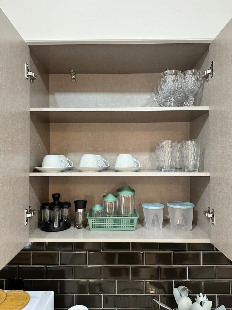 Coffee/tea facilities, Kitchen or kitchenette